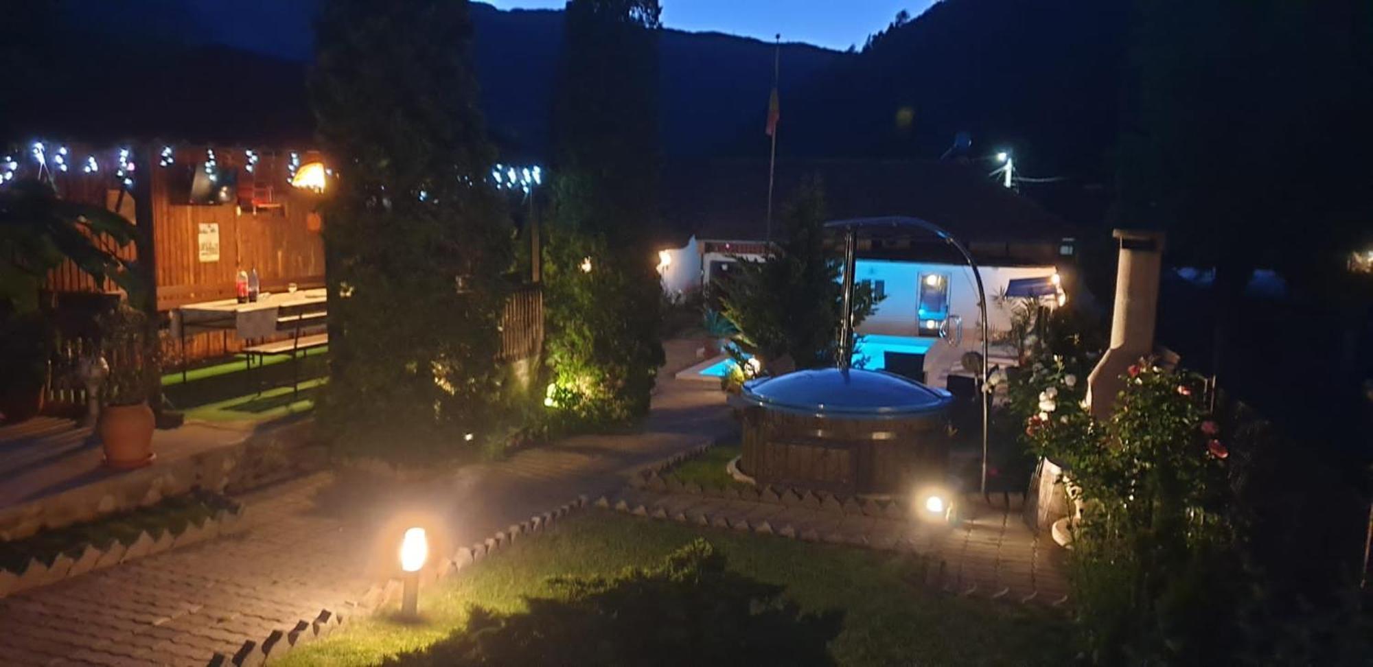 Cazare Casa Sandra Бэиле-Еркулане Экстерьер фото